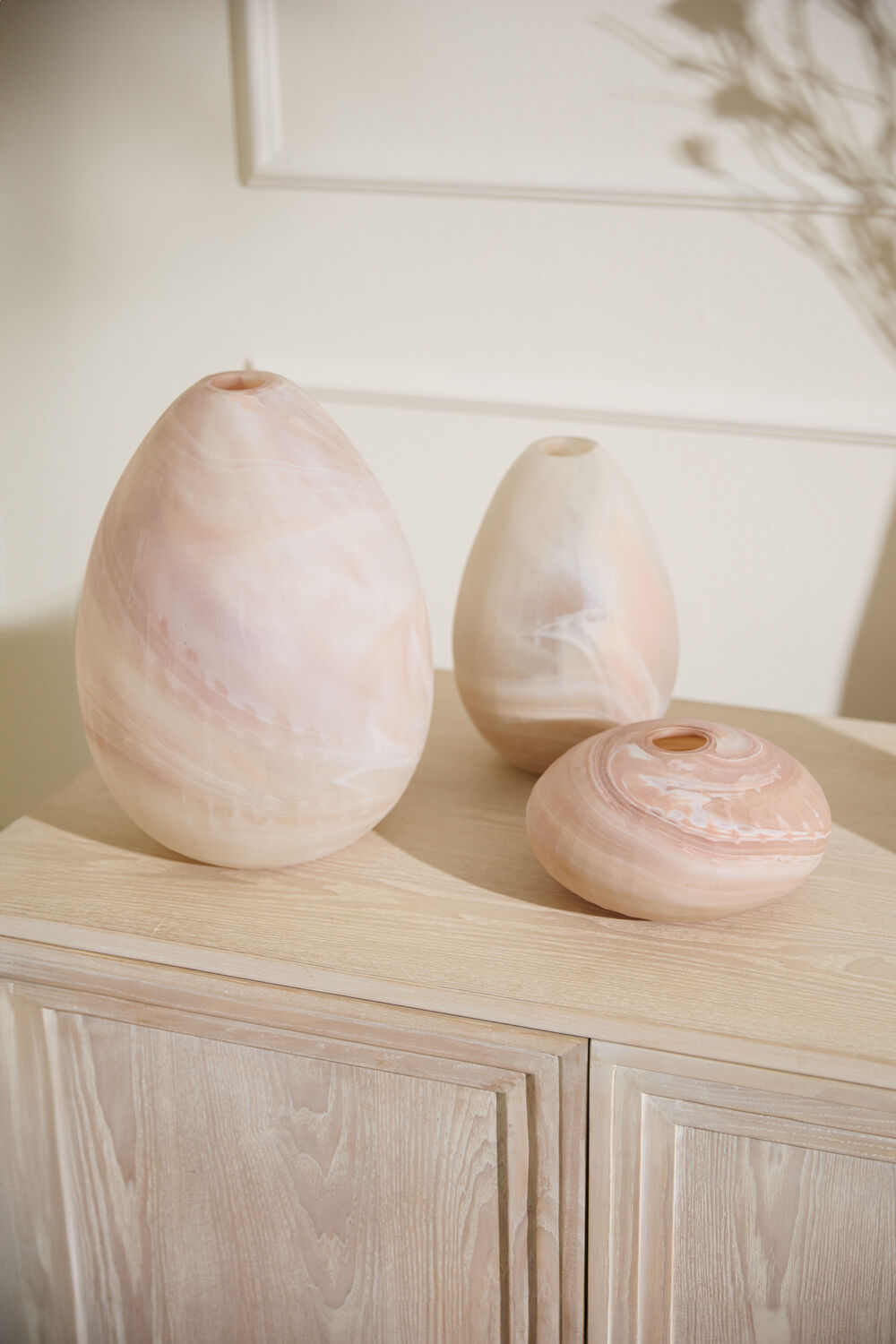 Gasparo Curved Vase